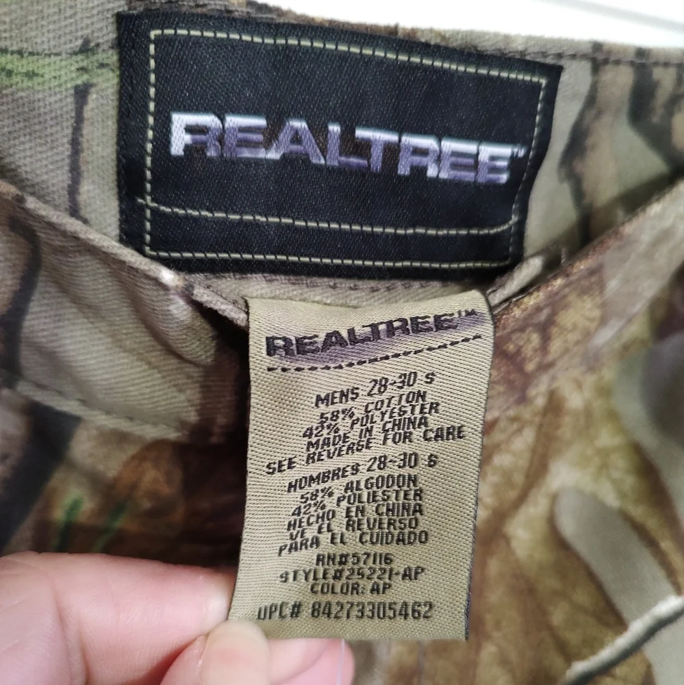 RealTree Camouflage Cargo Pants with Drawstring Leg Opening - Picture 4 of 8